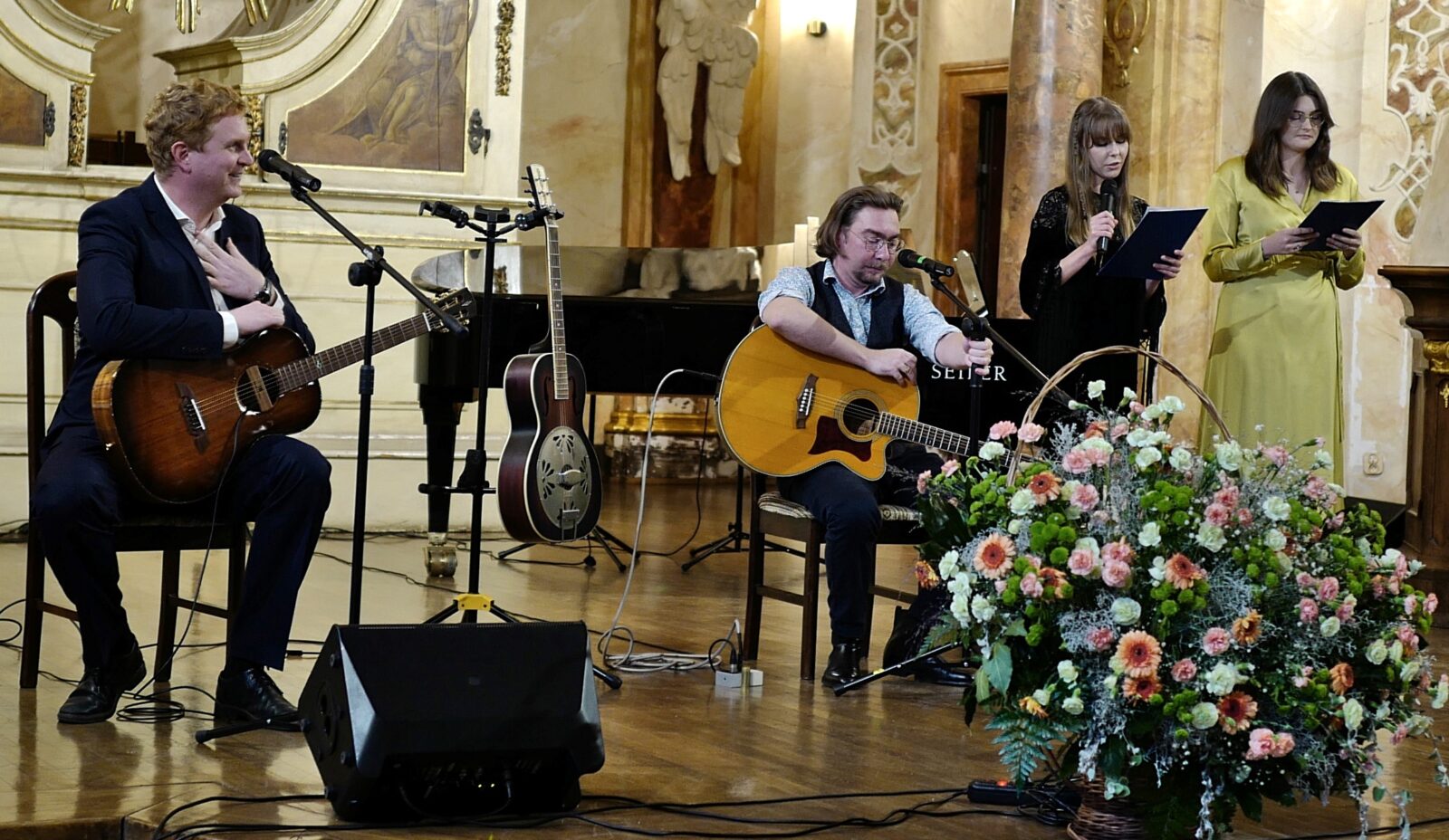 muzycy na scenie